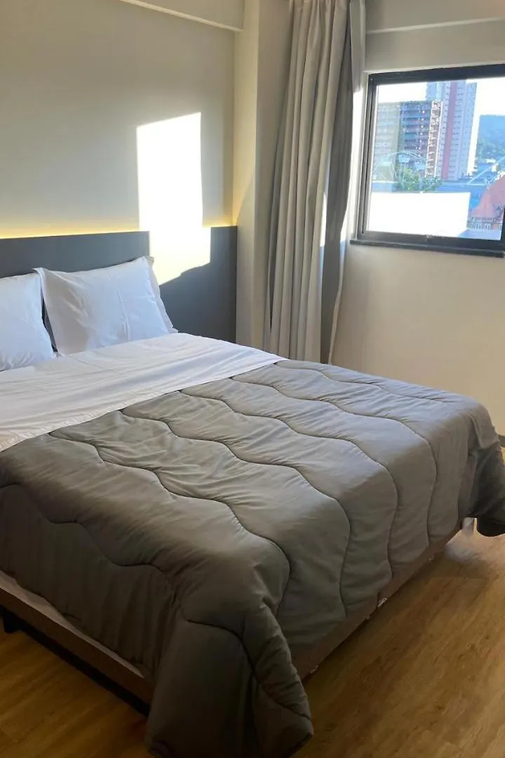 Villano Hotel بلوميناو